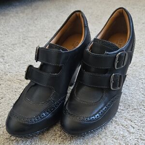 Chic Black Double Strap Heels